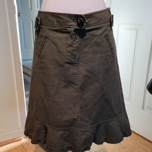 Green Women's Skirt with Belt Detail